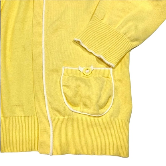 Yellow Cotton Lilly Pulitzer Cardigan with white piping and pockets - Picture 5 of 9